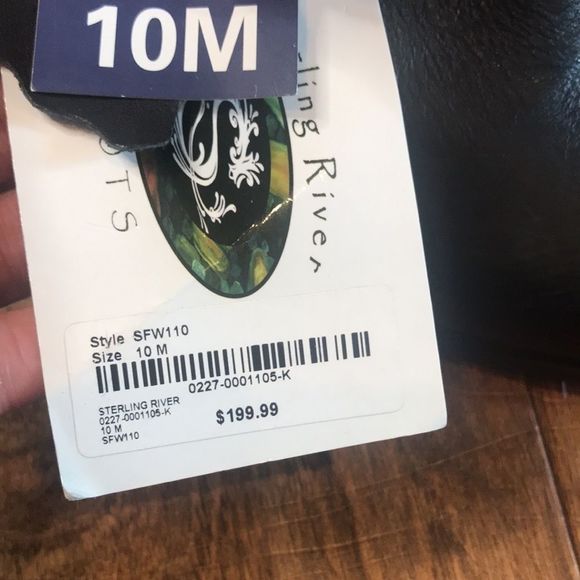 NWT! Sterling River Studded Black Leather Harness Boot, size 10. - Picture 9 of 11